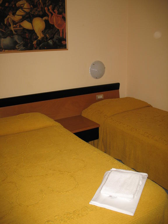 Albergo Paradiso Montecatini Terme Szoba fotó